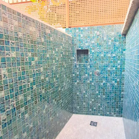 ヴィラ 4-bedroom Corales With Jacuzzi, Garden, Close To Everything *