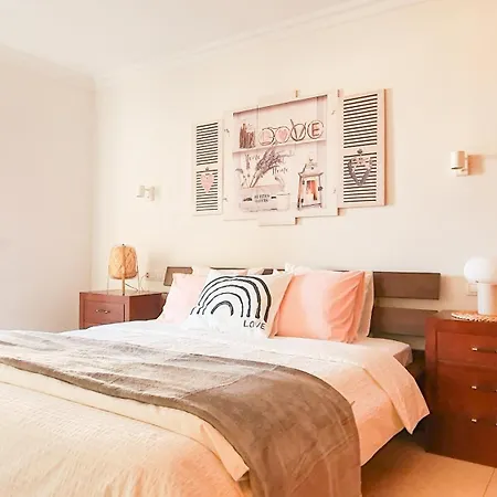 4-bedroom Corales With Jacuzzi, Garden, Close To Everything Villa *
