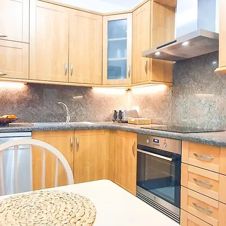 Villa 4-bedroom Corales With Jacuzzi, Garden, Close To Everything *