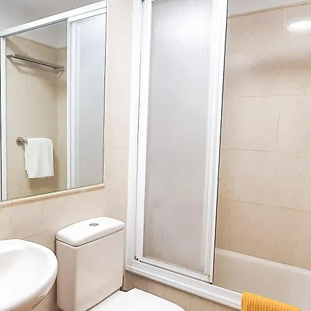 Villa 4-bedroom Corales With Jacuzzi, Garden, Close To Everything Los Cristianos
