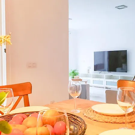 4-bedroom Corales With Jacuzzi, Garden, Close To Everything