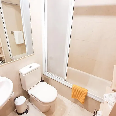4-bedroom Corales With Jacuzzi, Garden, Close To Everything *